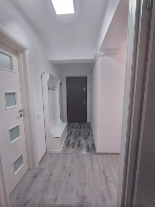 Închiriez apartament cu 2 camere decomandat Iași