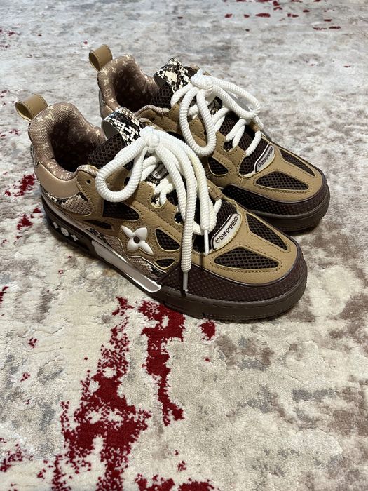 LV Skates Snake Print