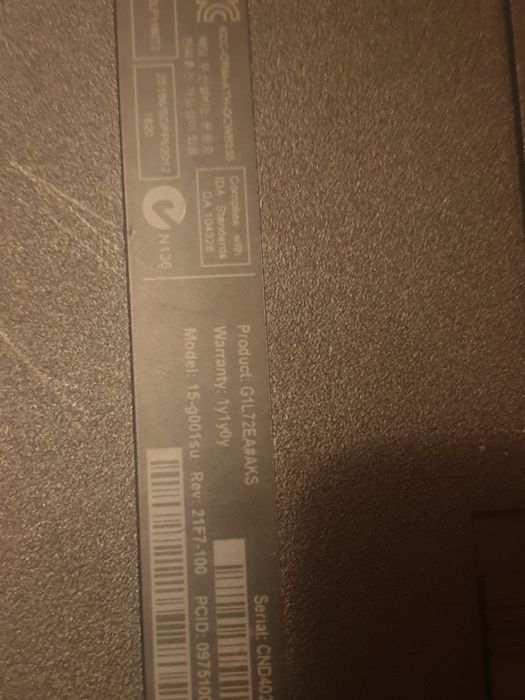 HP 15-g001su на части