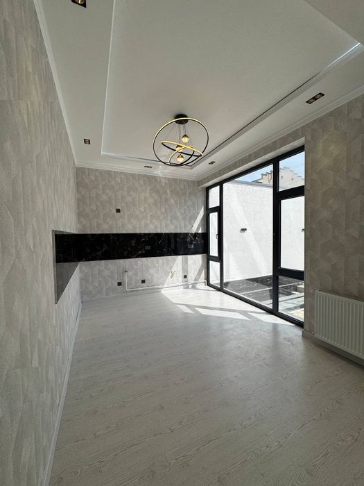 Hi-tech uchaska sotiladi