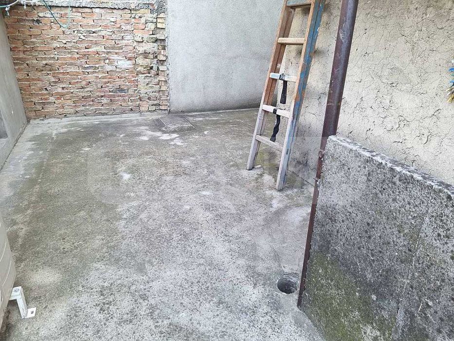 Дава се под наем Етаж от къща в Варна, Трошево - 80 кв.м за 331.5 € - Снимка #11