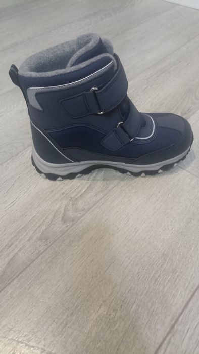Детские ботинки зимние. На мальчика