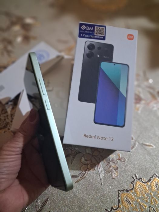 Телефон Redmi Note 13 сотилади.
