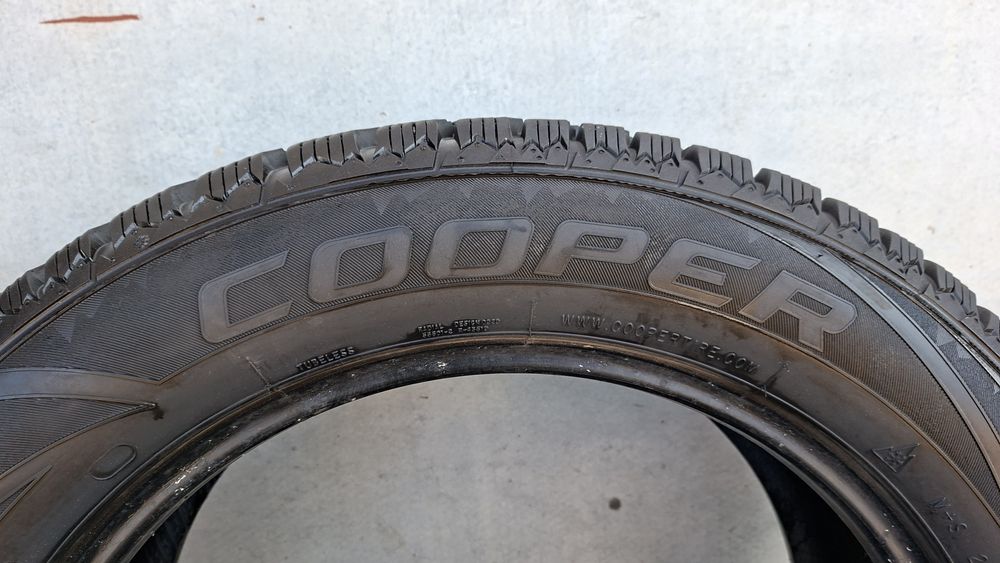 Зимни гуми 235 55 18 Cooper