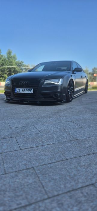 AUDI S8 670HP 911Nm