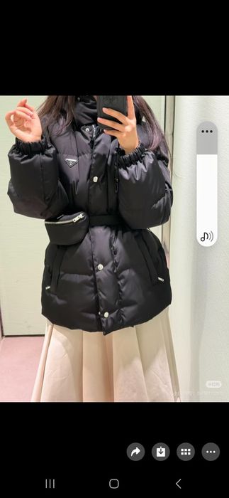 Продам пуховик стильный