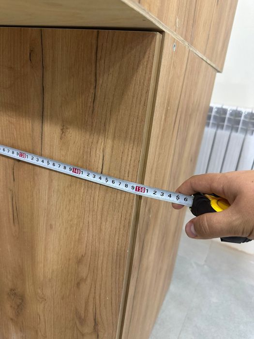 Продам шкаф витрину для  магазина