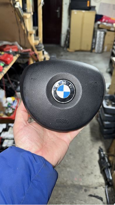 Volan m pachet bmw e90 e91 e92 e93 e87 e81 e82 e88 e84 airbag volan e9
