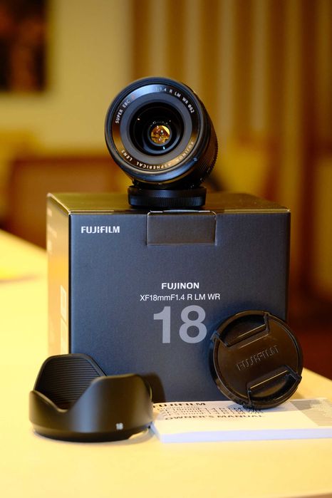 Oбектив Fujifilm Fujinon XF 18mm f/1.4 R LM WR