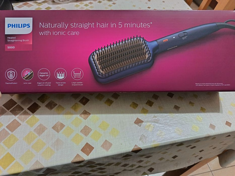 Perie incalzita Philips BHH885