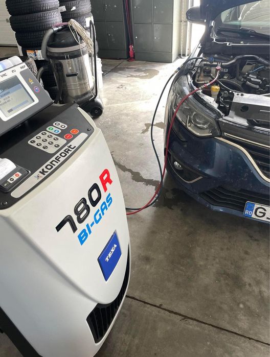 Încărcare Freon R134A.1234YF