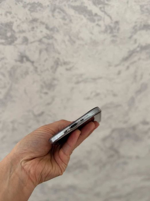 Iphone 17 Air sotiladi