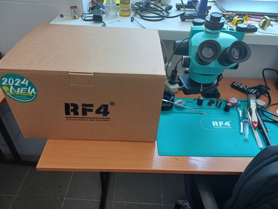 Микроскоп RF4 7050PRO