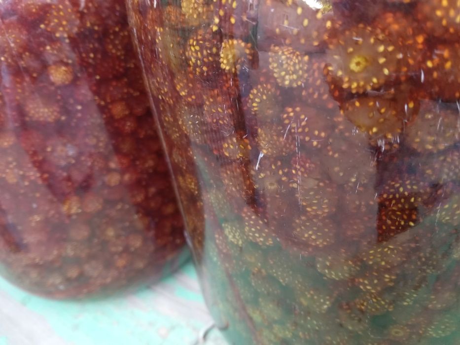 Продам варенье из лесных ягод.