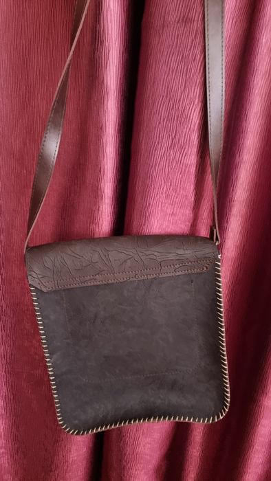 Geanta unicat , piele naturala , lucrata manual