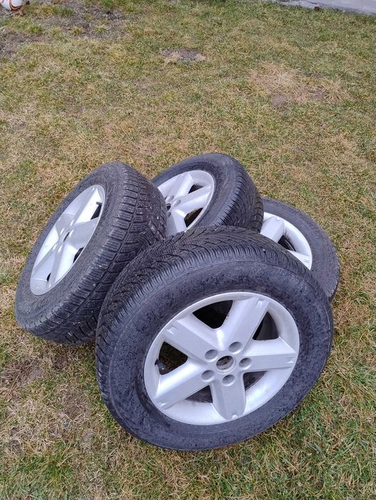 4 Jante Nissan Qashqai cu anvelope iarna