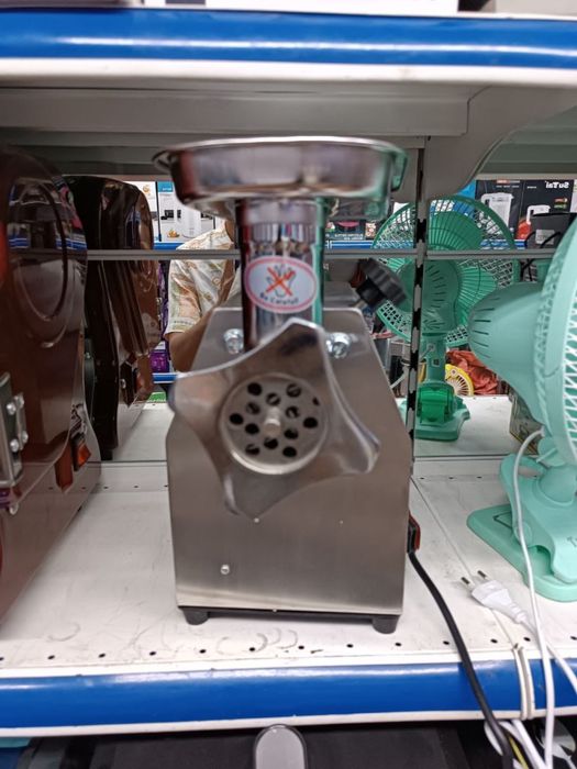 Мясорубка электрическая