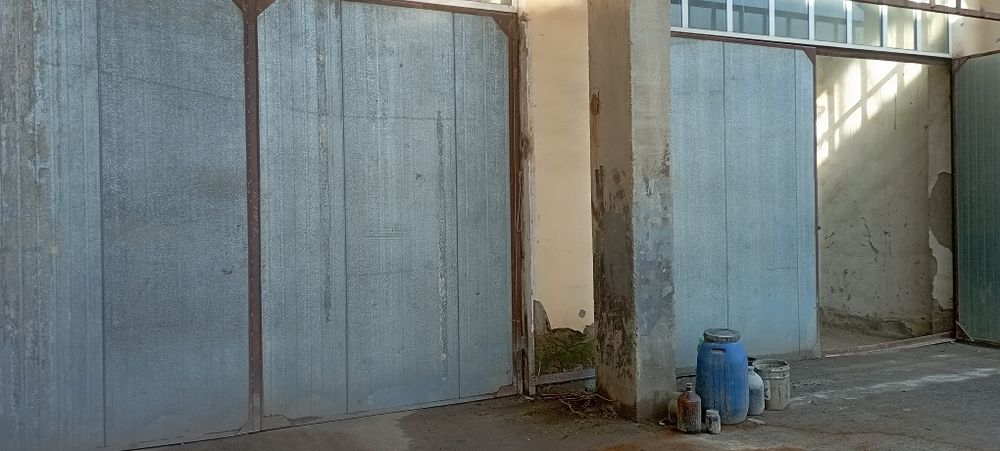 Сдаются складские помещение возможно с отдельным офисом