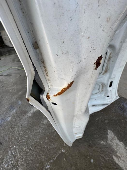 Капот машини хундай.соната 2022