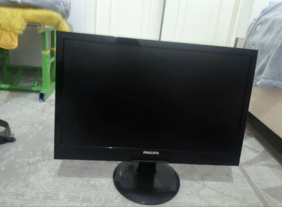 Монитор Philips