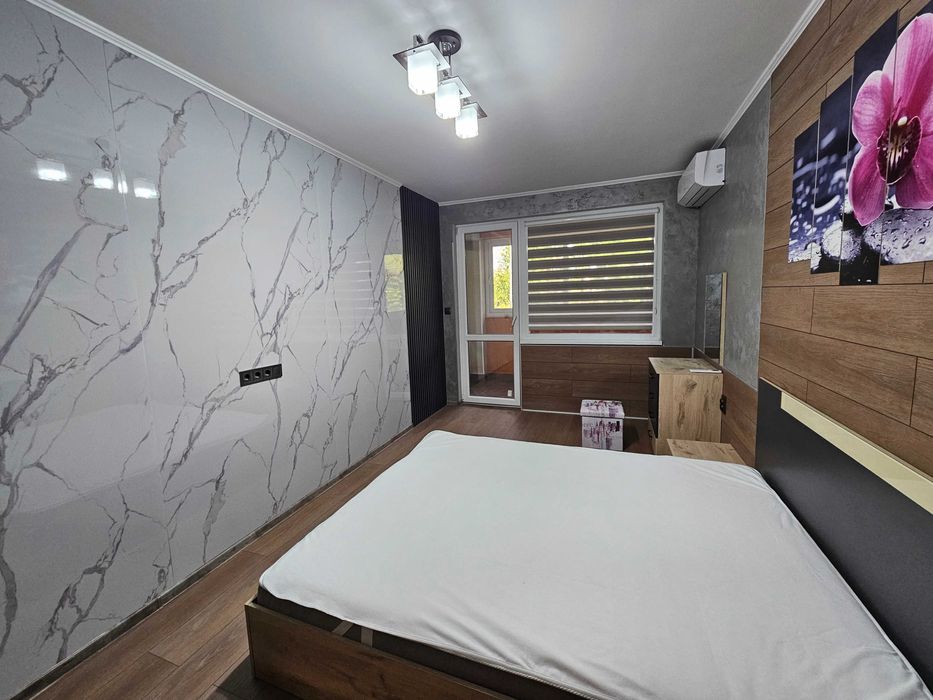 2-стаен Апартамент в кв. Зона Б