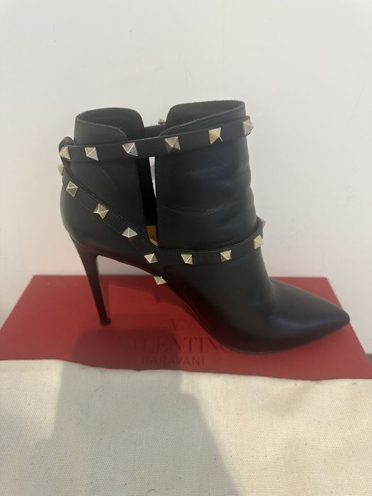 Боти Valentino 38 номер