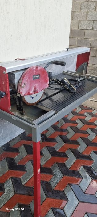 Плиткорез для резки кафеля и гранита