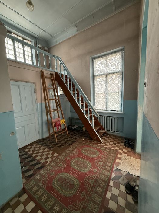 Центр луначарского ул Садаф 6 сот дом 160м2