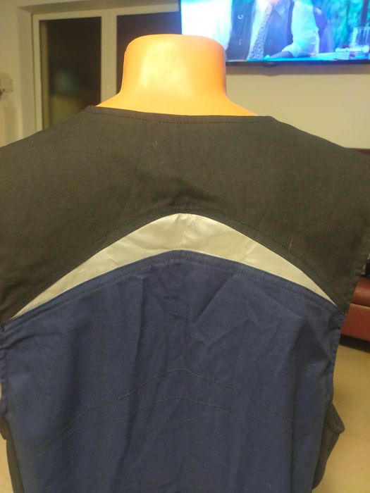 Vând vesta muncă COFRA mărimea L -XL