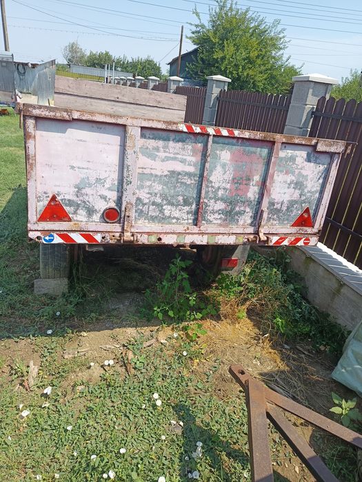 Vând remorcuță 3,5 de Medgidia