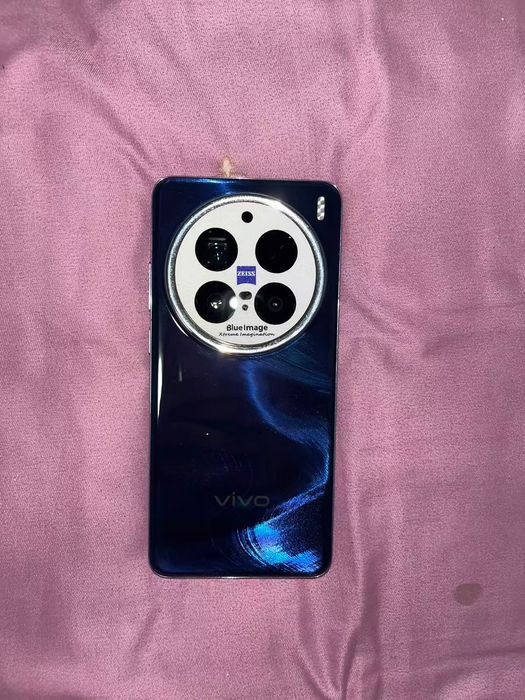 Продам Vivo x 200 pro