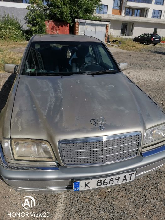 Мерцедес w202 c220d