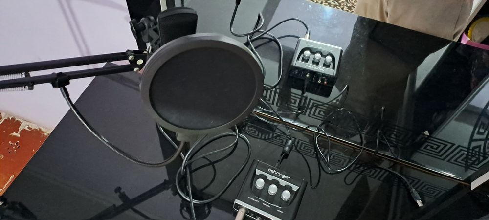 Ovoz yozish studiyasi