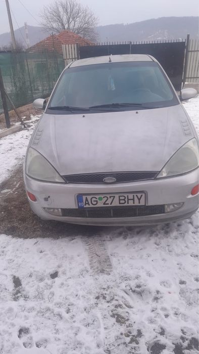 Vand masina,  masina se afla in stare foarte buna