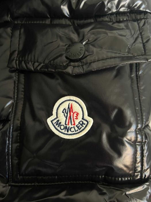 SPECIAL - Geaca neagra Moncler shiny lucioasa pentru iarna Maya cu puf