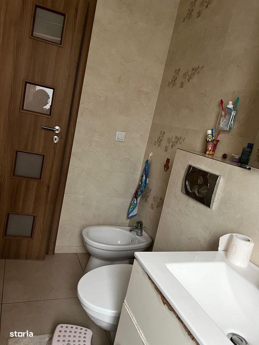 Apartament 3 camere cu gradina zona Calea Cisnadiei