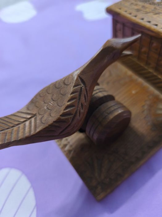 Tabachera lemn sculptat