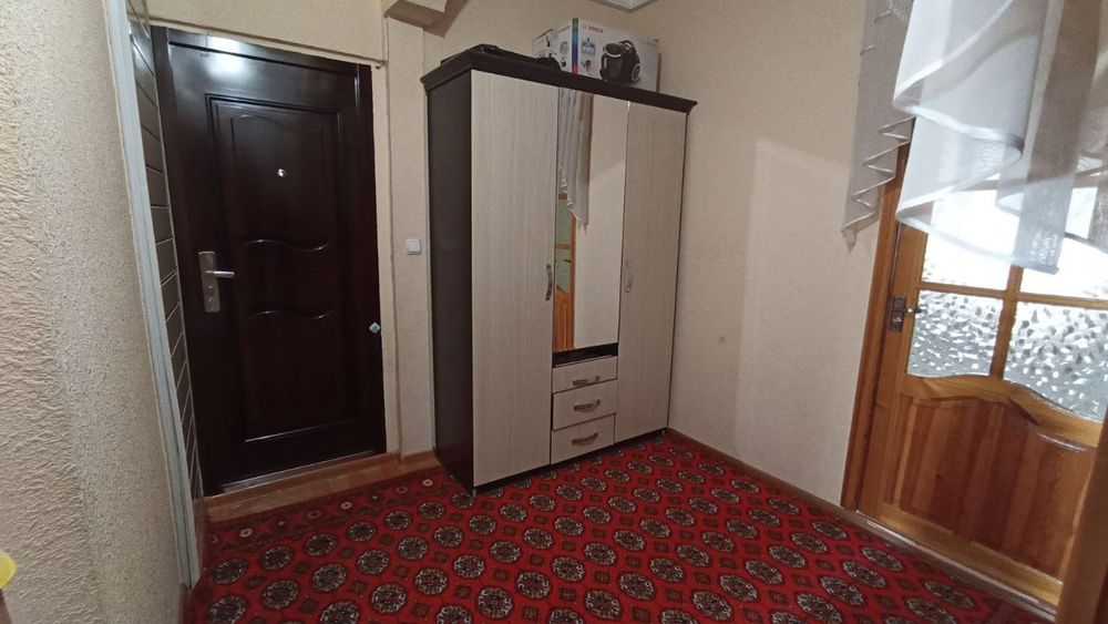 Продается квартира 3ком5/5