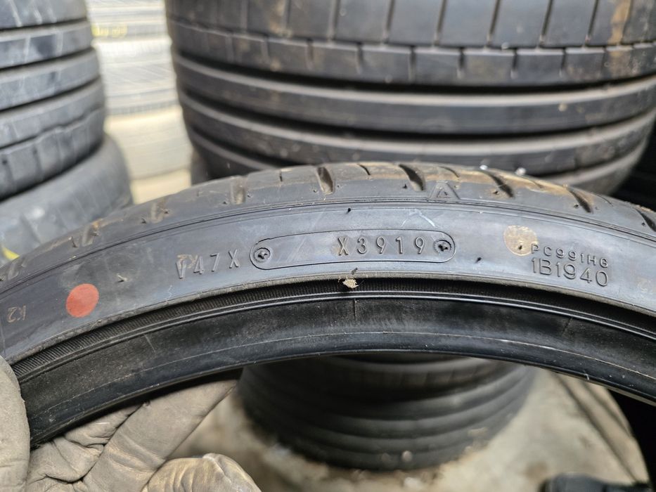 2бр Летни гуми 225 35 20 - Falken