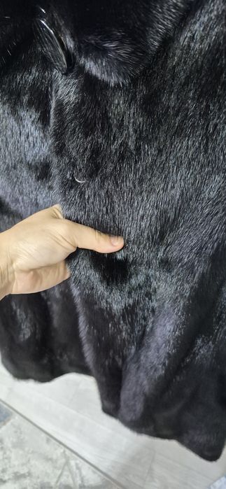 Продам норковую шубу
