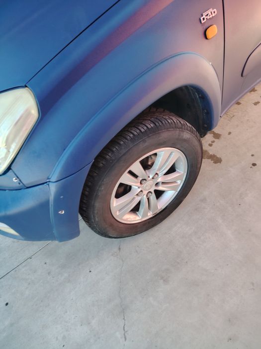 Toyota rav 4 an 1998 si2002