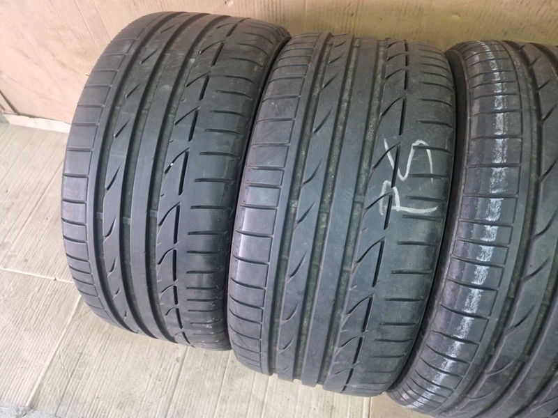 4 Bridgestone R18 225/40-245/35 Pachete sportive PNENE de vară DOT4317