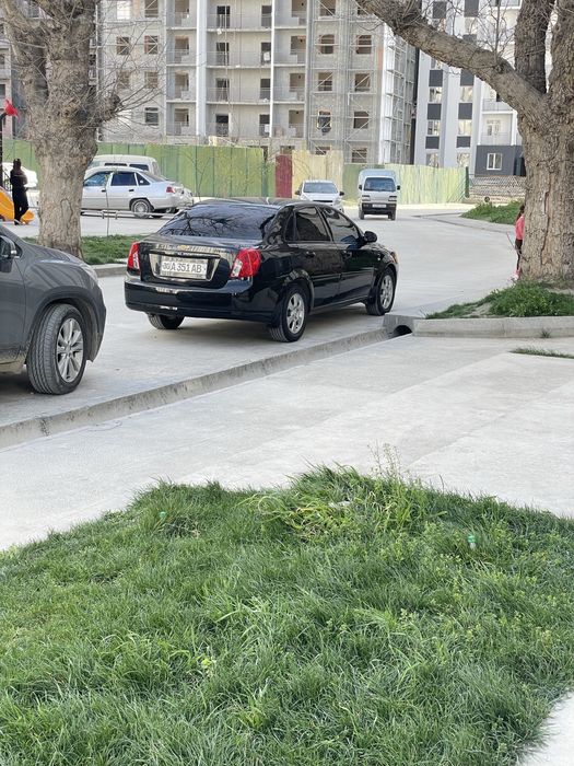 Lacetti 1.8 Avtomat 2011 yil ideal