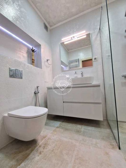 Дава се под наем Двустаен апартамент в Варна, Бриз - 70 кв.м за 1000 € - Снимка #5