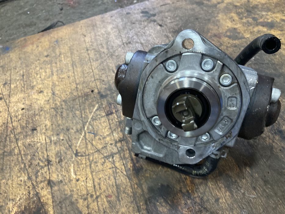 Mazda CX-7 2.2d 2010година ГНП