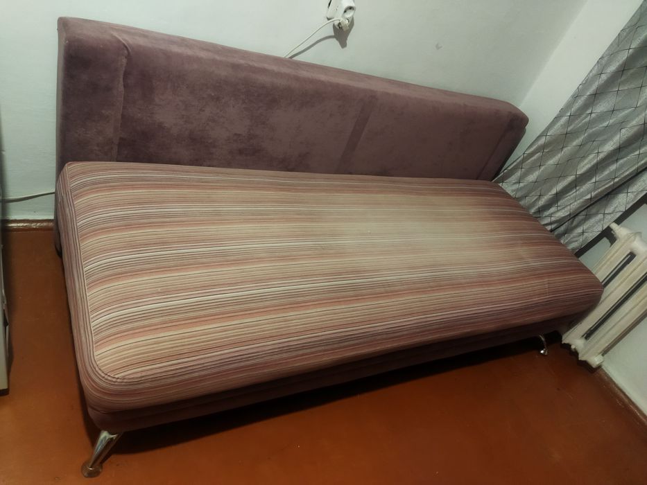 Продается диван 2