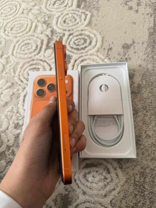 Айфон 17 про іші  xr