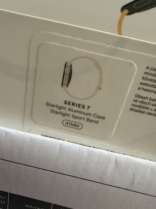 Часовник Apple Watch Series 7 Starlight Aluminum 41 мм