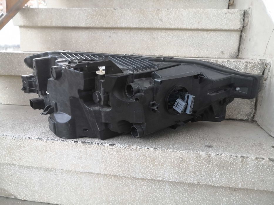 Фар Volvo XC60 FULL LED ляв/Фар Волво ХЦ60 Оригинален гр. Шумен ...