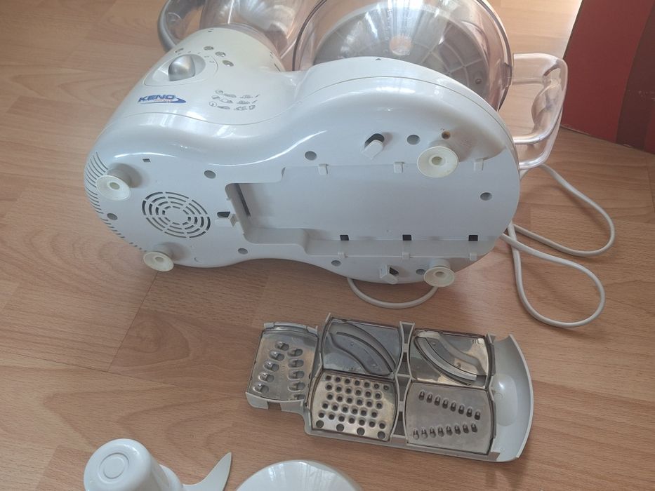 Robot de bucătărie universal Keno